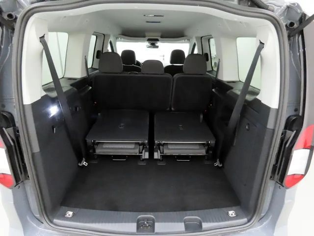 Ford Grand Tourneo