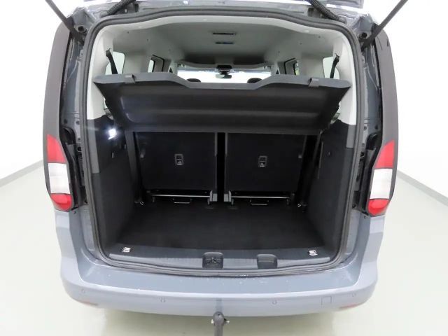 Ford Grand Tourneo