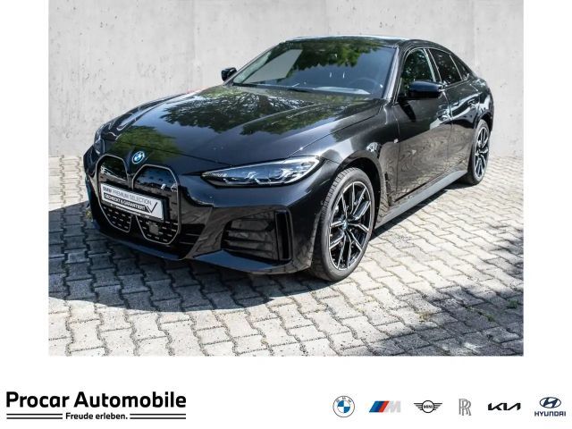 BMW i4 eDrive35 M Sport 360°KAM RFK NAVI LED DAB LM 2023 Elektrisch