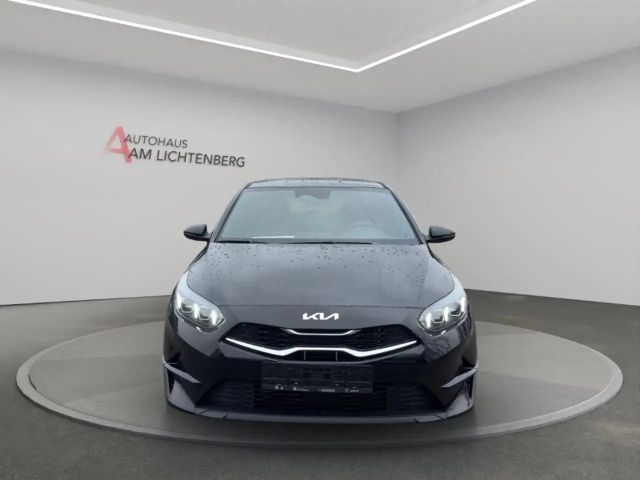 Kia Ceed / cee'd