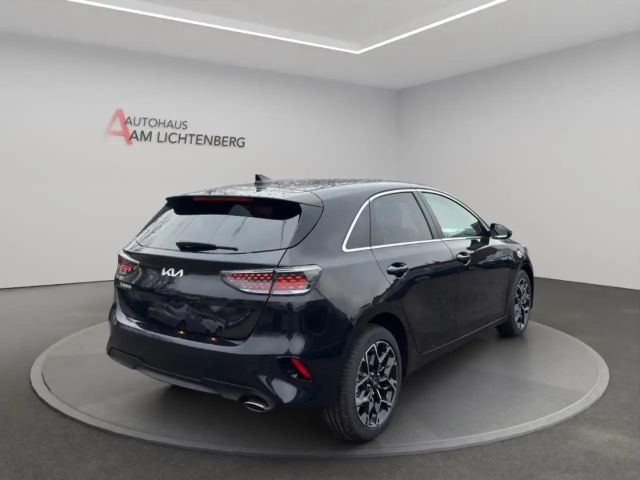 Kia Ceed / cee'd