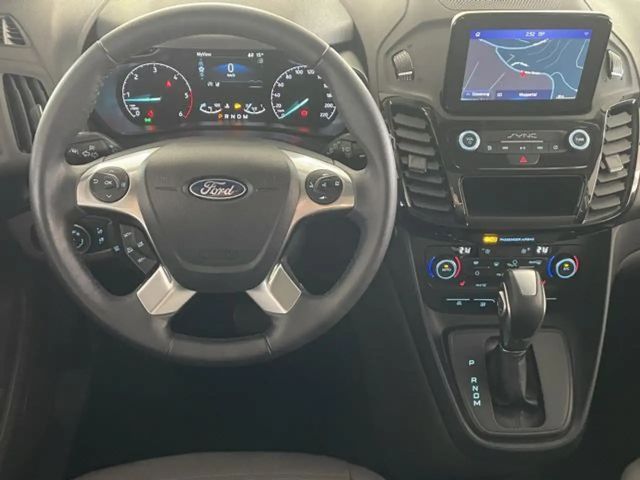 Ford Grand Tourneo