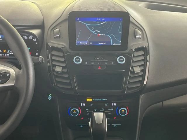 Ford Grand Tourneo