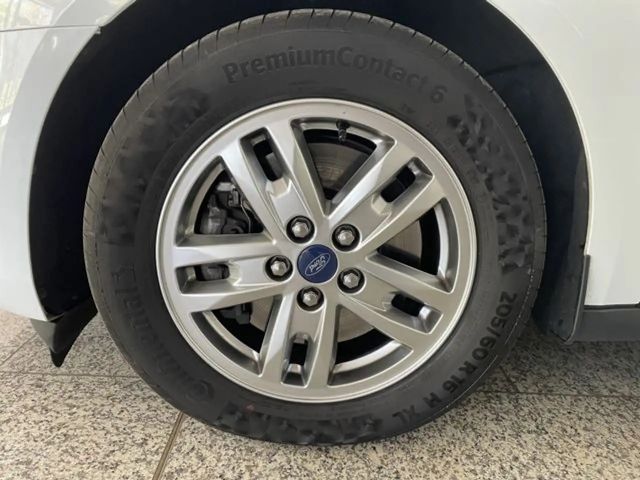 Ford Grand Tourneo