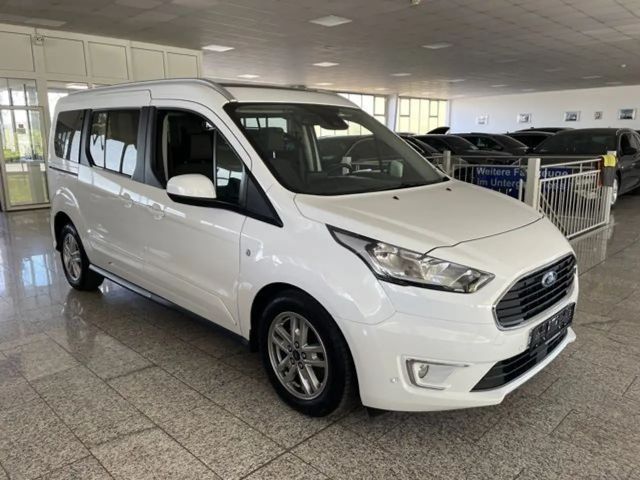 Ford Grand Tourneo
