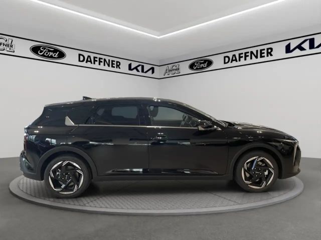 Kia K4