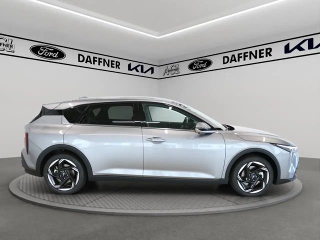 Kia K4