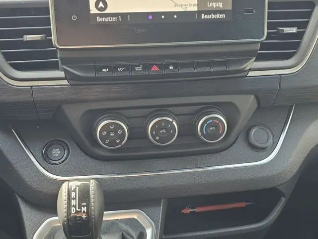 Nissan Primastar