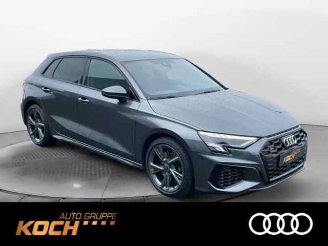 Audi S3 2.0 TFSI q. S-Tronic, Rückfahrkamer 2024 Benzine