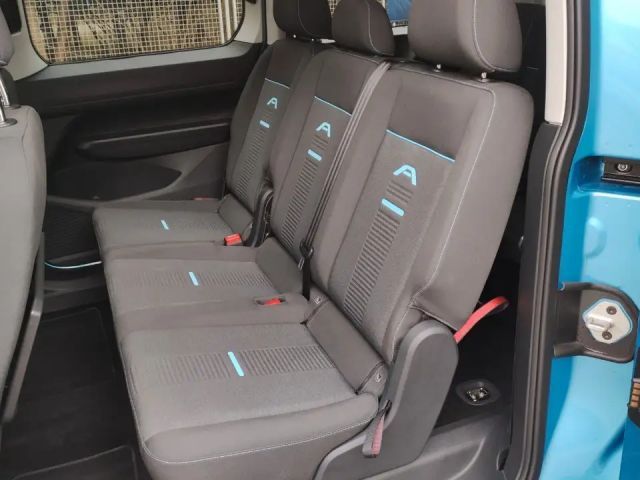 Ford Grand Tourneo