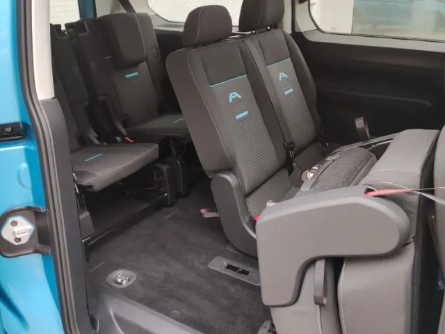 Ford Grand Tourneo
