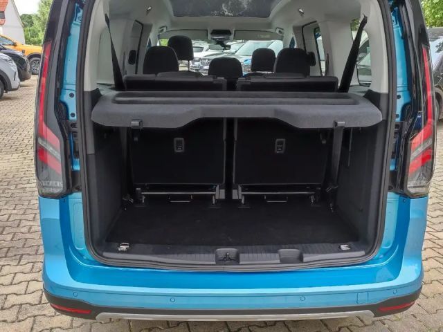 Ford Grand Tourneo