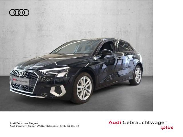 Audi A3 40 TFSI e advanced LED Pano Kamera 2021 Hybride / Benzine