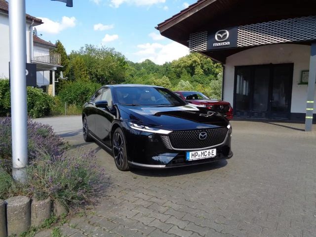 Mazda 6e