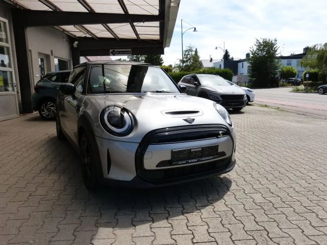 MINI Cooper SE Mini 3-trg. NAVI LED PDC KAMERA SHZ 2023 Elektrisch