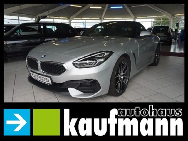 BMW Z4 Z4 SDRIVE 20I LED SHZ 19" TEMPOMAT PDC LEDER KLIMA 2021 Benzine