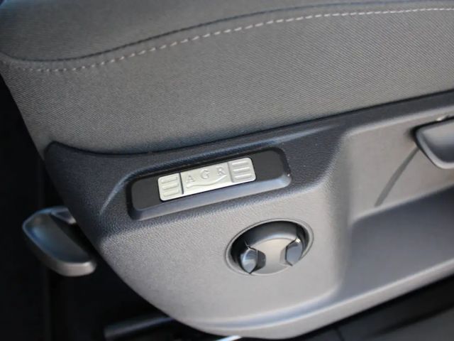 Ford Grand Tourneo