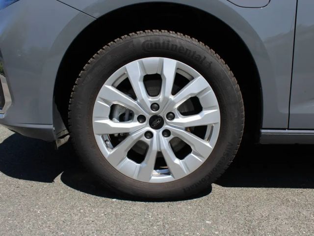 Ford Grand Tourneo