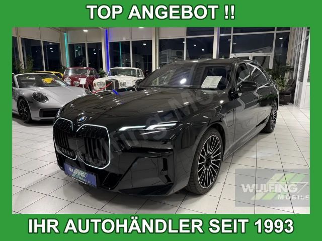 BMW 750 e xDrive M-Sport Pro ACC 360° STHZ 1.Hd.+AH 2025 Hybride / Benzine