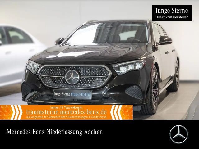 Mercedes-Benz E 200 T Avantgarde Distr. LED AHK Kamera PTS 9G 2025 Benzine