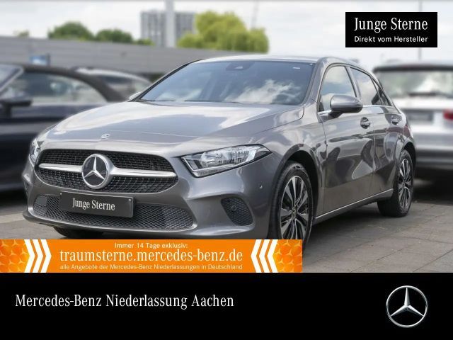 Mercedes-Benz A 250 e STYLE+KAMERA+8G 2022 Hybride / Benzine