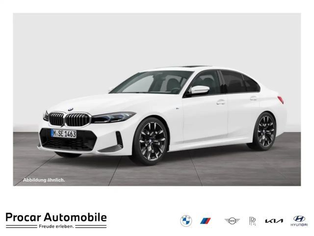 BMW 330 i xDrive M Sport  DA ACC PA+ HuD Glasd. AHK 2025 Benzine