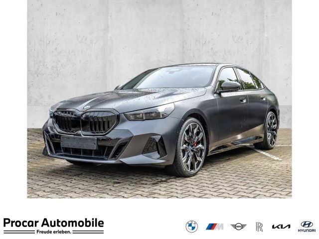 BMW 540 d xDrive 21" M Sport Pro PANO 360° FROZEN Individu 2026 Diesel