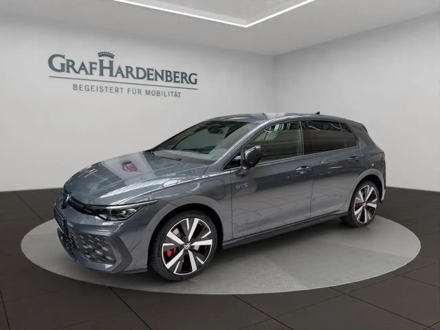 Volkswagen Golf GTE 1,5 l eHybrid OPF 130 kW (177 PS) DSG 2026 Hybride / Benzine
