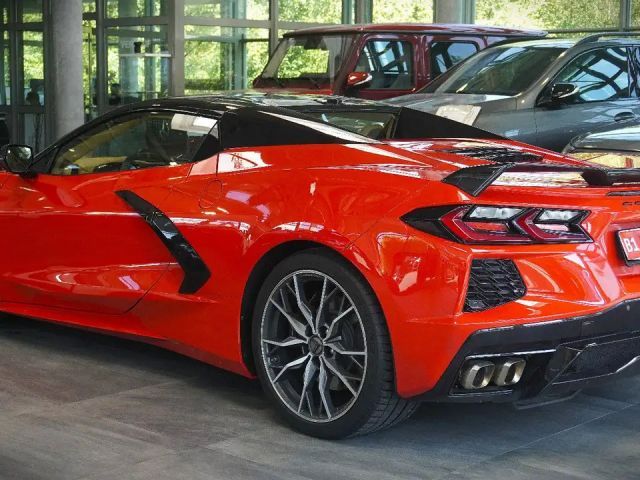Corvette C8