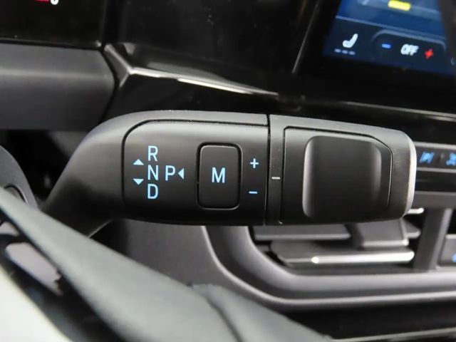 Ford Nugget