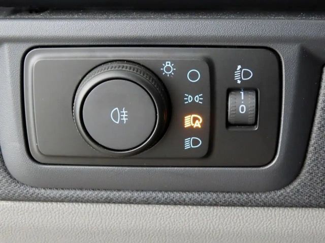 Ford Nugget