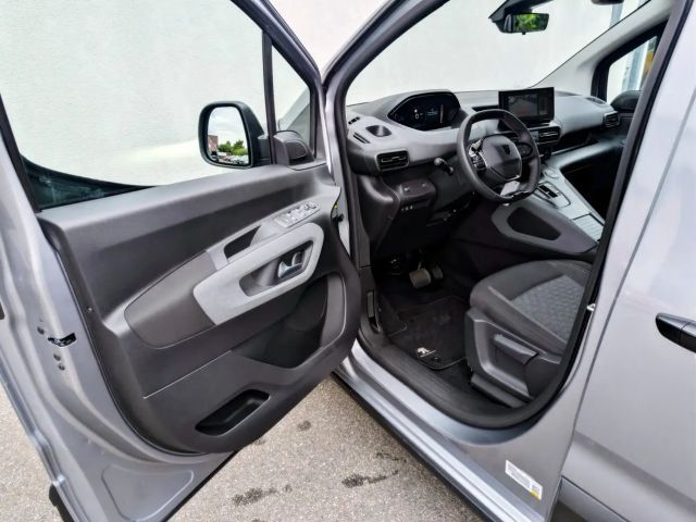 Peugeot e-Rifter