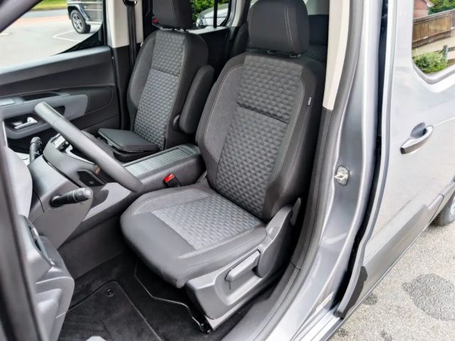 Peugeot e-Rifter
