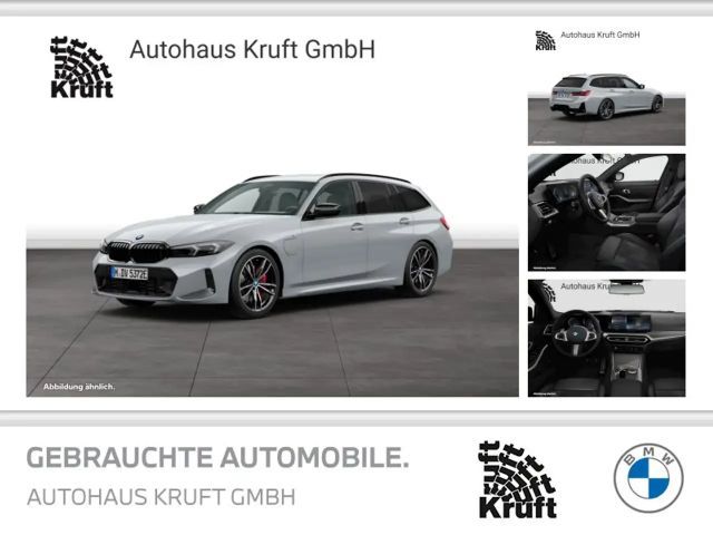 BMW 330 e Touring M SPORT PRO+LC PROF+HUD+KAMERA+LM19 2023 Hybride / Benzine