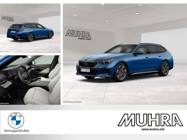BMW 550 e xDrive Touring M Sport Pro 19" AHK Pano 2025 Hybride / Benzine