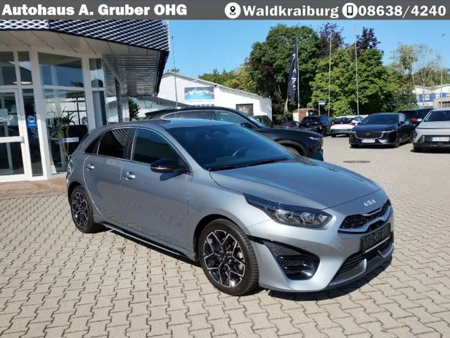 Kia Ceed / cee'd
