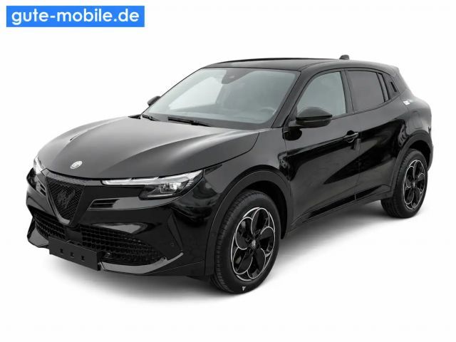 Alfa Romeo Junior Ibrida 1.2 VGT 48V-Hybrid 107 kW Q4 2025 Benzine