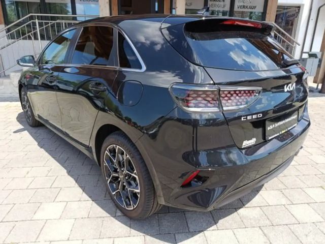 Kia Ceed / cee'd