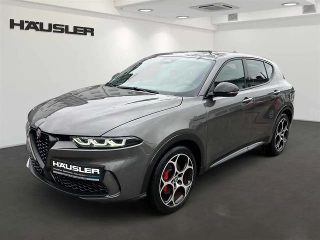 Alfa Romeo Tonale 1.5 Hybrid Veloce ACC PDC Kamera Navi Sitz+Lenkrad 2024 Hybride / Benzine