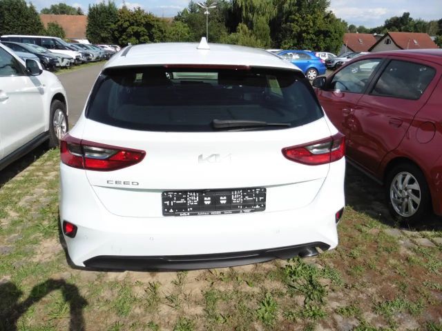 Kia Ceed / cee'd