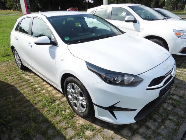 Kia Ceed / cee'd
