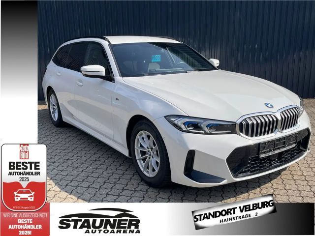 BMW 318 i Touring M SPORT /AHK/HeadUp/Memory/HiFi 2024 Benzine