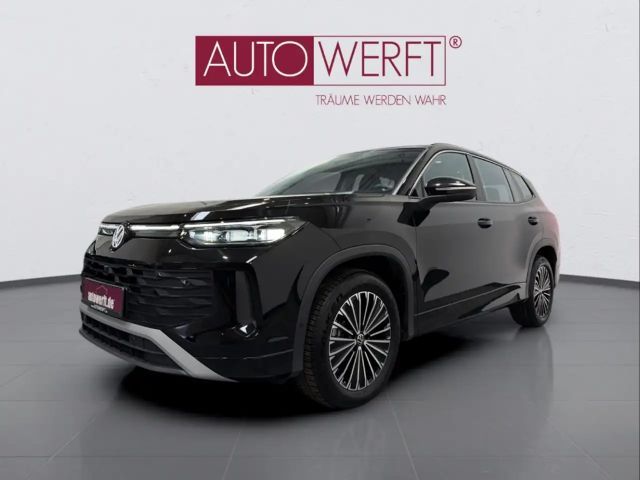 Volkswagen Tayron 1.5 eTSI DSG LIFE 7SITZER MATRIX AHK 360° NAVI PDC 2025 Benzine