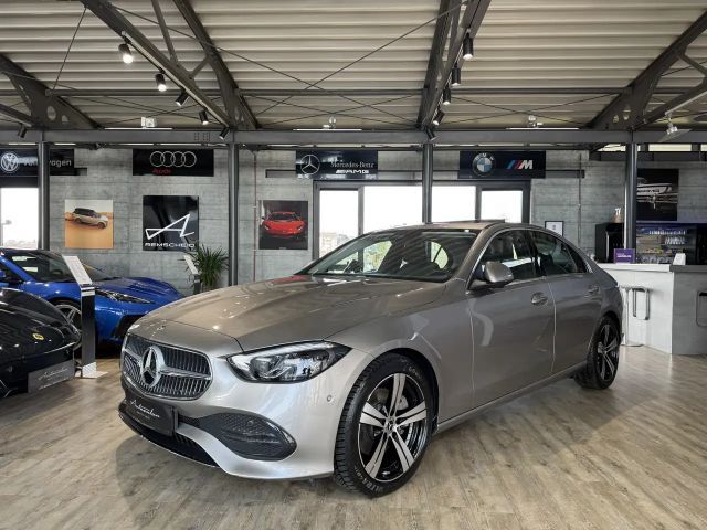 Mercedes-Benz C 200 Avantgarde*DISTRONIC*G.SHD*KAMERA*LED*NAVI 2022 Benzine