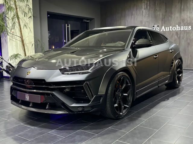 Lamborghini Urus S NOVITEC ESTESO WIDEBODY,NERO MATT,CARBON 2024 Benzine