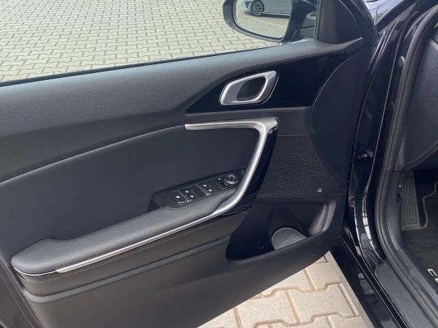 Kia Ceed / cee'd