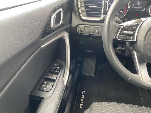 Kia Ceed / cee'd