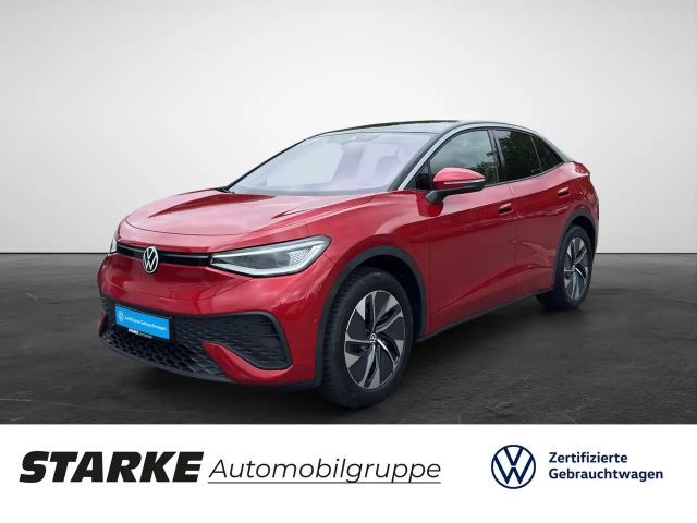 Volkswagen ID.5 Pro 210 kW mit Infotainment-Paket 2025 Elektrisch