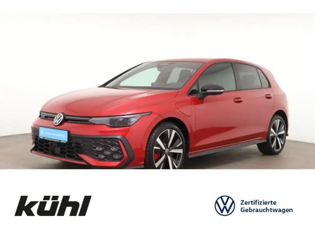 Volkswagen Golf GTE 8 VIII GTE 1.5 TSI DSG IQ.Light/ACC/DCC/HuD 2025 Hybride / Benzine