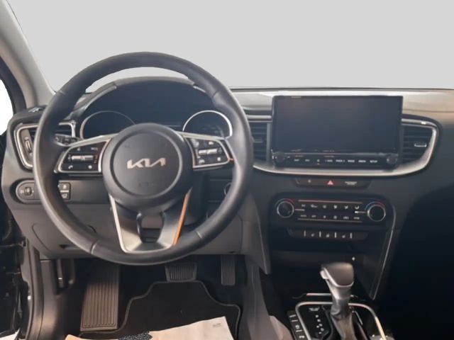 Kia Ceed / cee'd